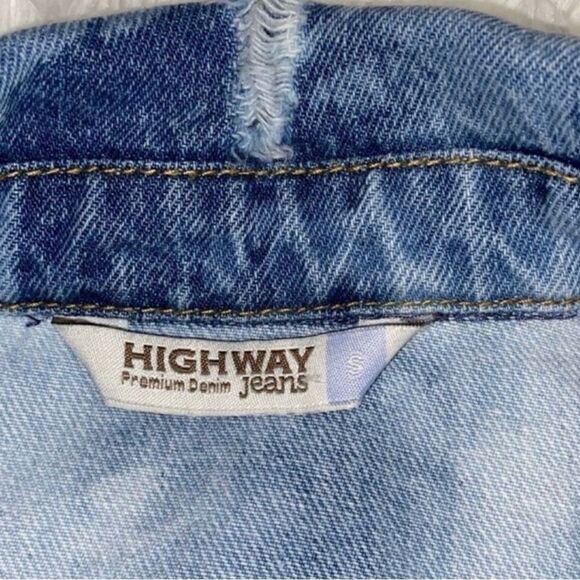 Highway Distressed Blue Jeans Jacket(Size Small) - Picture 4 of 5